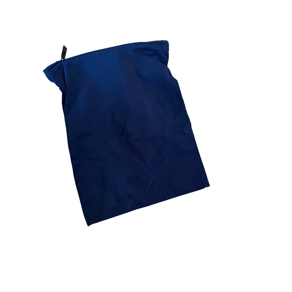 Hunter dust bag